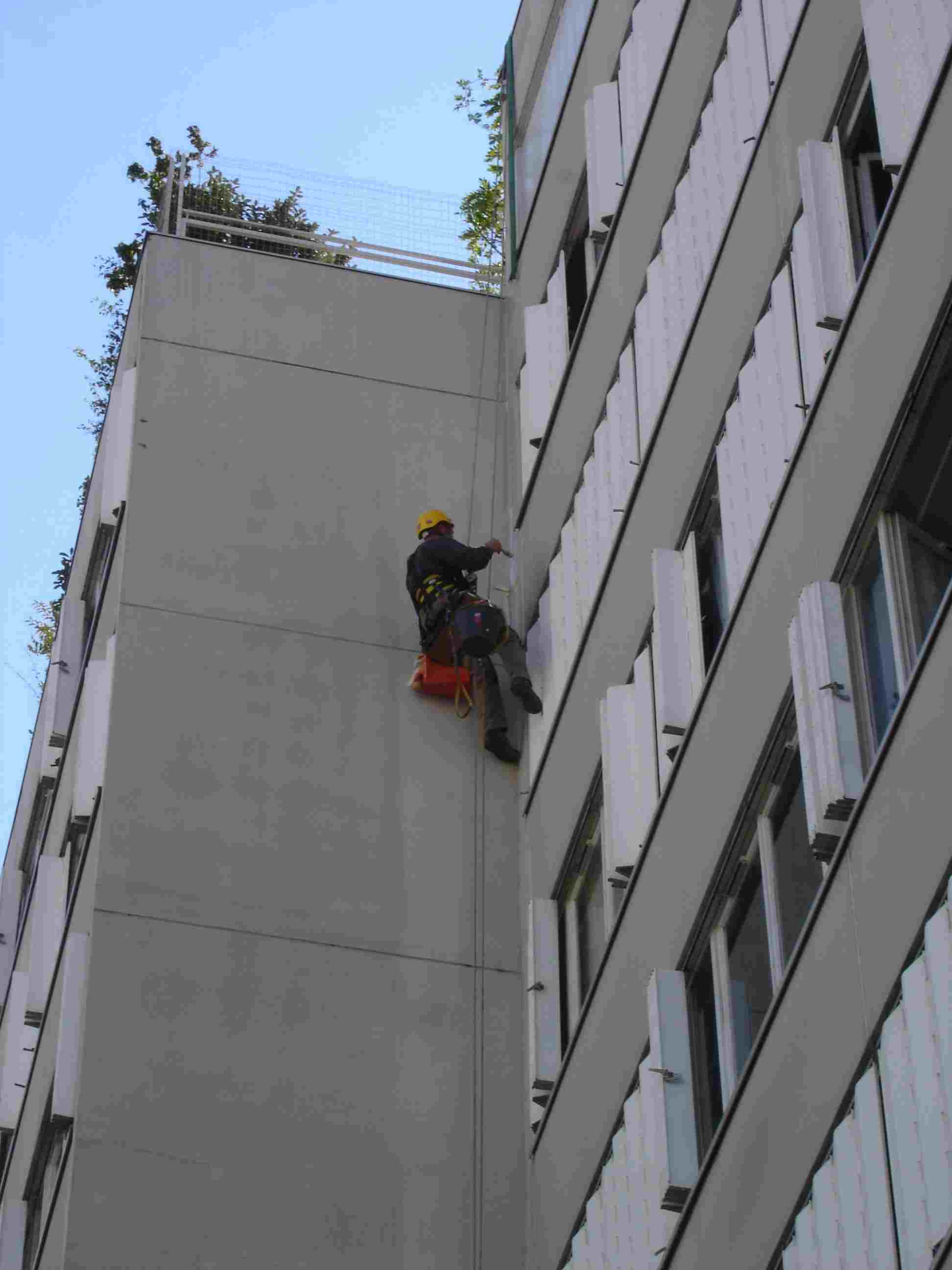 joint 2 travaux acrobatiques villeurbanne